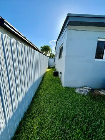 3521 SW 88th Court Miami FL 33165