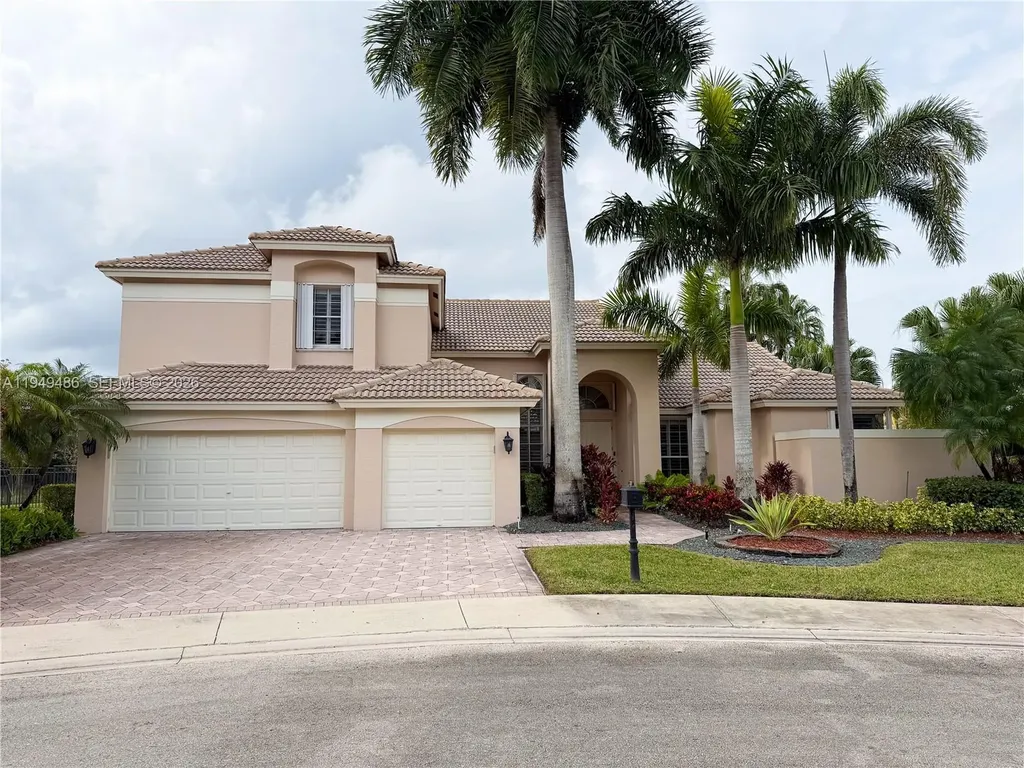 3279 Huntington Weston FL 33332