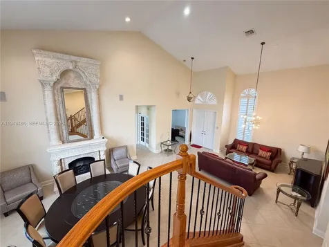 3279 Huntington Weston FL 33332