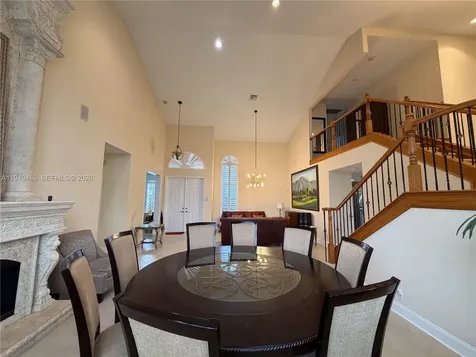 3279 Huntington Weston FL 33332