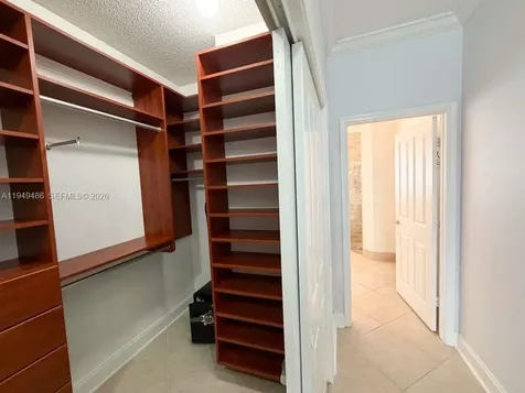 3279 Huntington Weston FL 33332