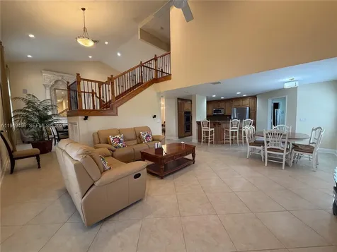3279 Huntington Weston FL 33332