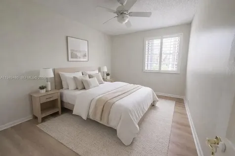 3279 Huntington Weston FL 33332