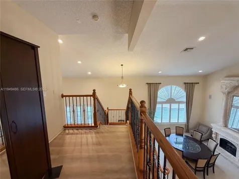 3279 Huntington Weston FL 33332