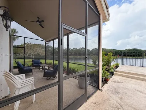 3279 Huntington Weston FL 33332