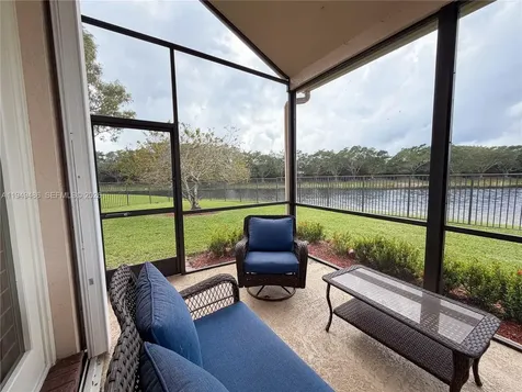 3279 Huntington Weston FL 33332