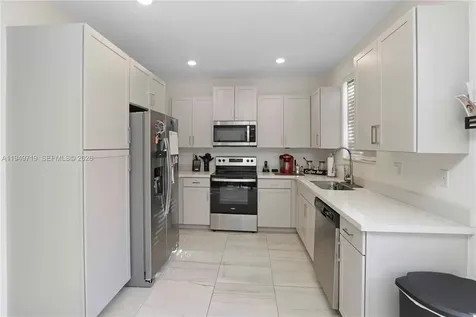 2432 SE 10th Court Homestead FL 33035