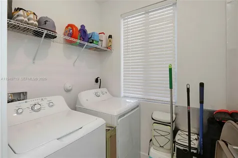 2432 SE 10th Court Homestead FL 33035