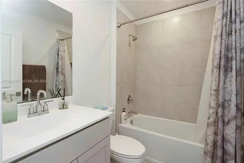 2432 SE 10th Court Homestead FL 33035
