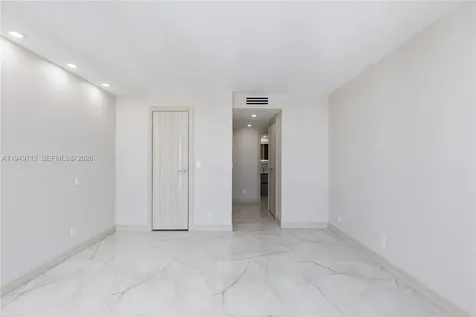 2401 S Ocean Drive Hollywood FL 33019