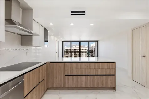 2401 S Ocean Drive Hollywood FL 33019