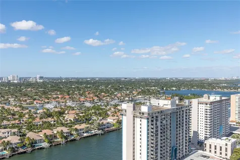 2401 S Ocean Drive Hollywood FL 33019