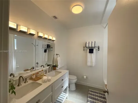 1106 SE 13th Avenue Homestead FL 33035