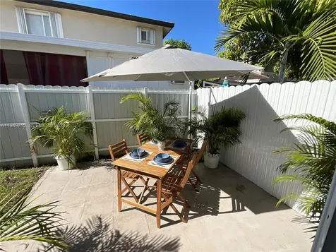 1106 SE 13th Avenue Homestead FL 33035