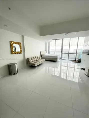 851 NE 1st Avenue Miami FL 33132