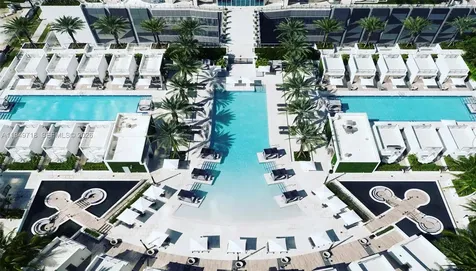 851 NE 1st Avenue Miami FL 33132