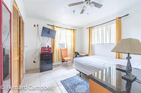 Hallandale Beach FL 33009