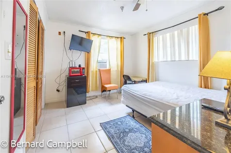 Hallandale Beach FL 33009