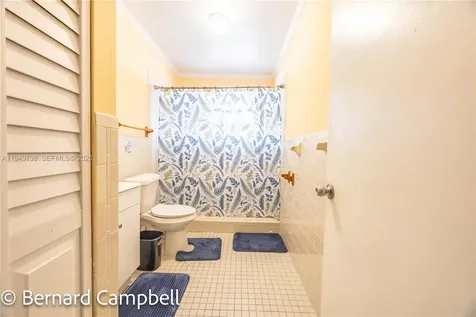 Hallandale Beach FL 33009