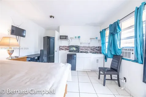 Hallandale Beach FL 33009