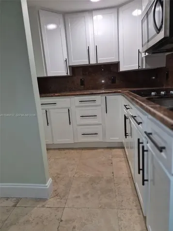 19201 Collins Avenue Sunny Isles Beach FL 33160