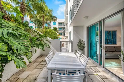 110 Washington Avenue Miami Beach FL 33139