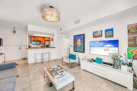 110 Washington Avenue Miami Beach FL 33139