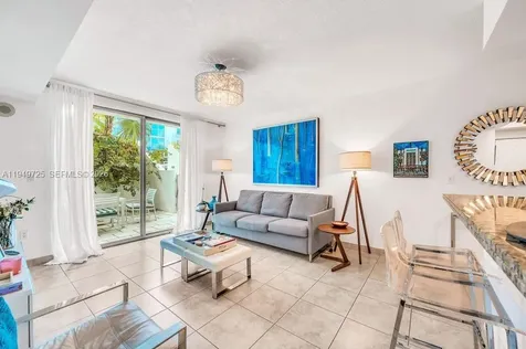 110 Washington Avenue Miami Beach FL 33139