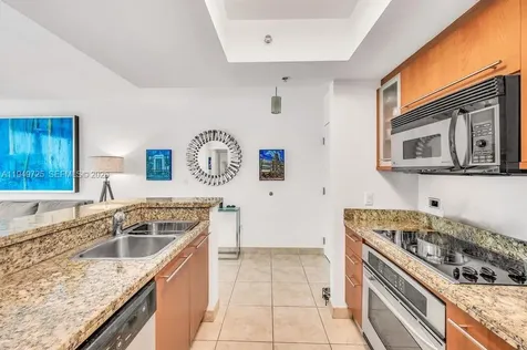 110 Washington Avenue Miami Beach FL 33139