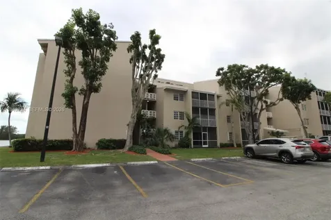 21133 SW 85th Avenue Cutler Bay FL 33189