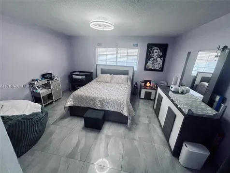 8851 NW 119th Street Hialeah Gardens FL 33018