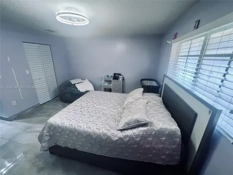 8851 NW 119th Street Hialeah Gardens FL 33018
