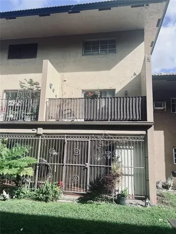 8851 NW 119th Street Hialeah Gardens FL 33018