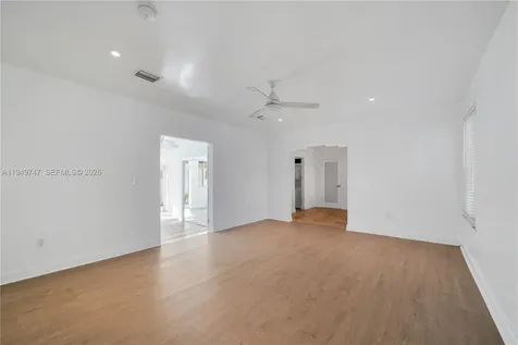 630 79th Street Miami Beach FL 33141