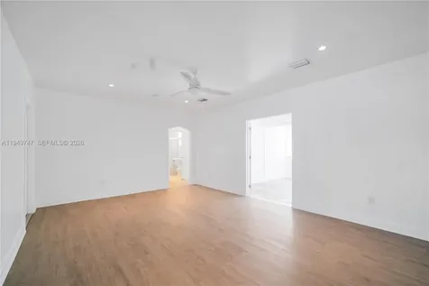 630 79th Street Miami Beach FL 33141