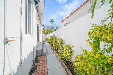 630 79th Street Miami Beach FL 33141