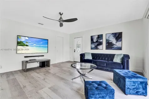 806 NE 6th Street Hallandale Beach FL 33009