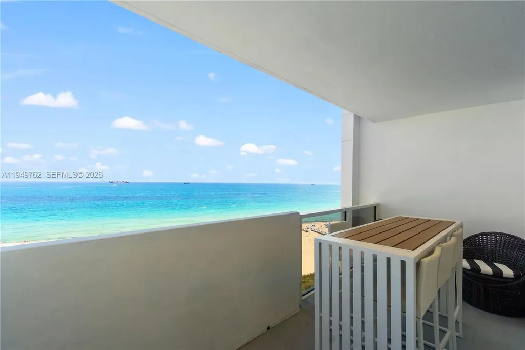 100 Lincoln Road Miami Beach FL 33139