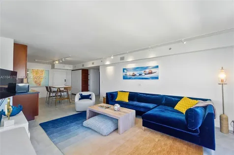 100 Lincoln Road Miami Beach FL 33139