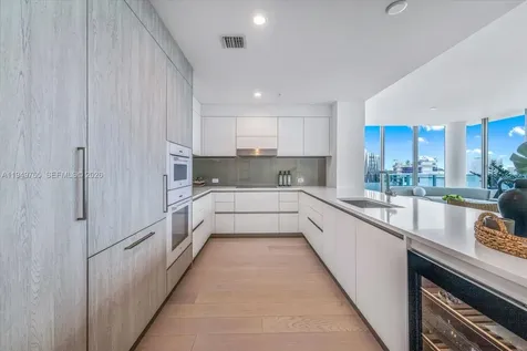 9201 E Bay Harbor Drive Bay Harbor Islands FL 33154