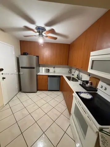 1833 S Ocean Drive Hallandale Beach FL 33009