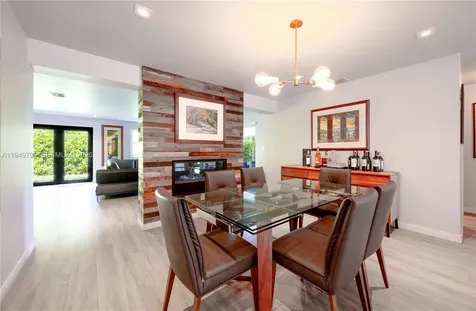 6201 SW 36th Street Miami FL 33155