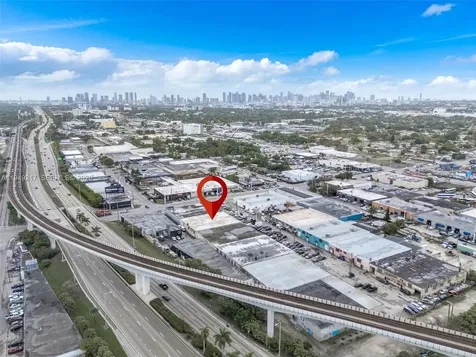 3904 NW 32nd Avenue Miami FL 33142