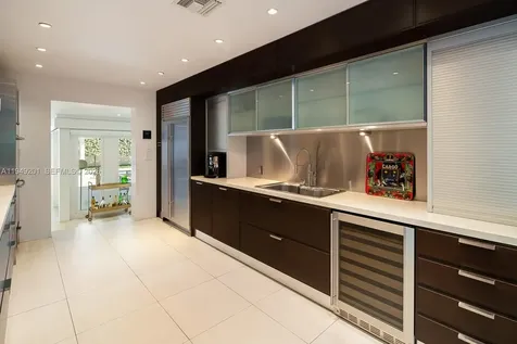 5907 Riviera Drive Coral Gables FL 33146