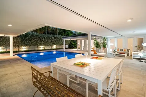5907 Riviera Drive Coral Gables FL 33146