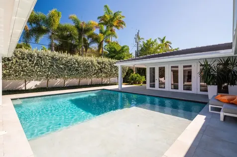 5907 Riviera Drive Coral Gables FL 33146
