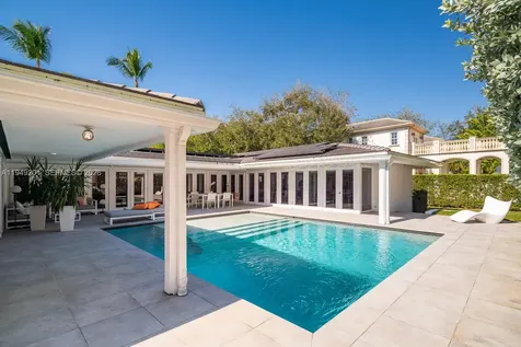 5907 Riviera Drive Coral Gables FL 33146