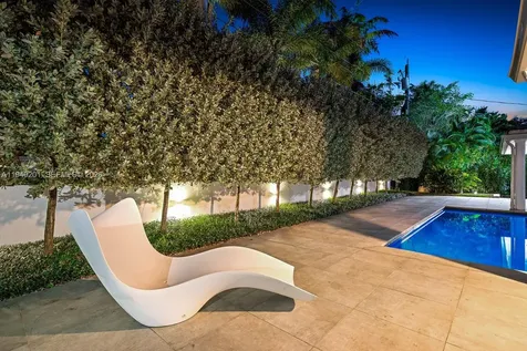 5907 Riviera Drive Coral Gables FL 33146
