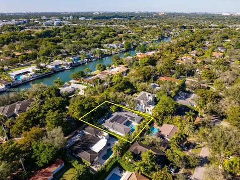 5907 Riviera Drive Coral Gables FL 33146