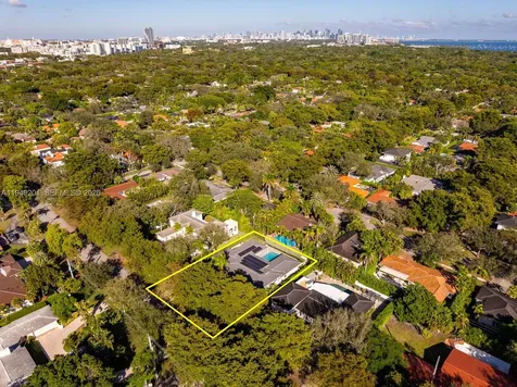 5907 Riviera Drive Coral Gables FL 33146